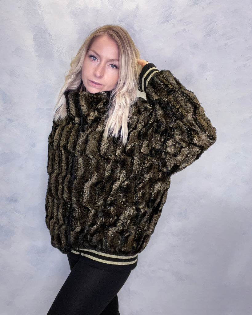 Black and Gold Faux Fur Jacket Phoenix Embroidery – Jukebox Fashion